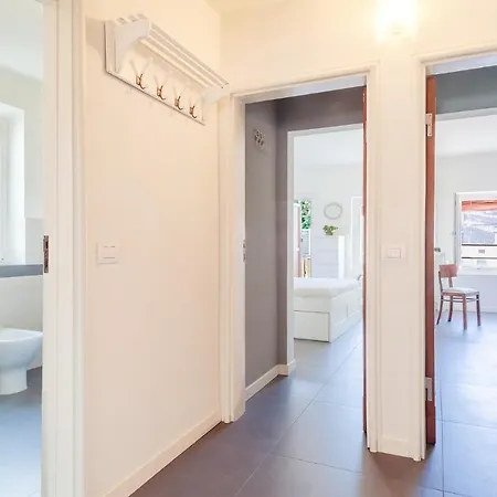 Апартаменты Be My Guest