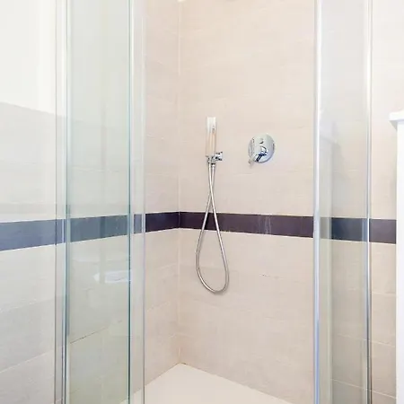 Be My Guest Апартаменты *